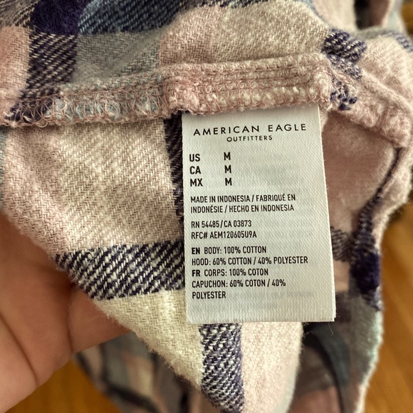 American Eagle blue and pink plaid top - Picture 5 of 5